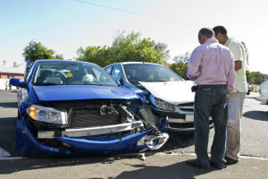 reviewing car accident damage