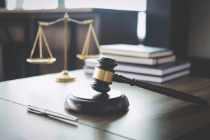 settlement vs verdict